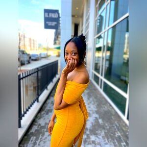 Meet your Posher, Kaleisha